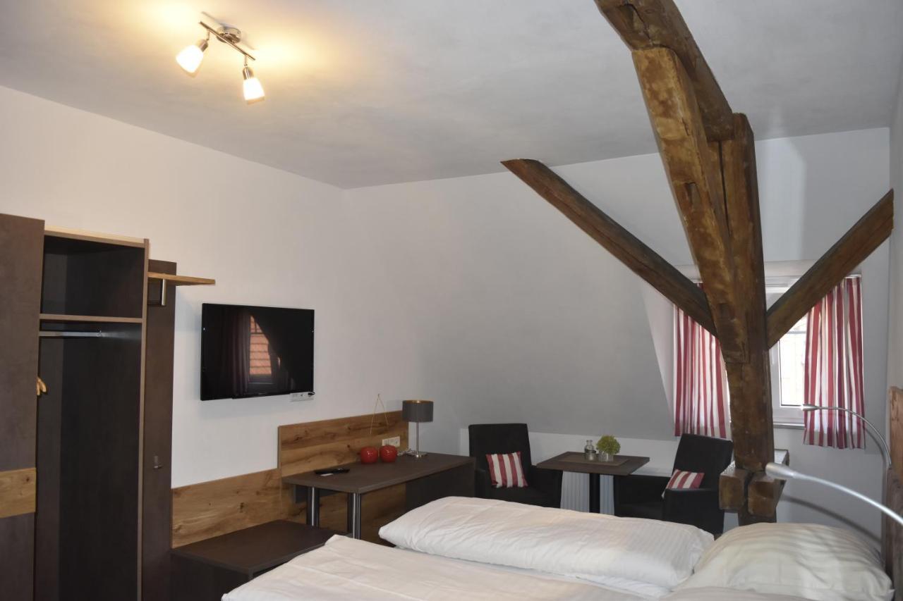 Gasthof Pension Zum Goldenen Hirschen Burgbernheim Εξωτερικό φωτογραφία
