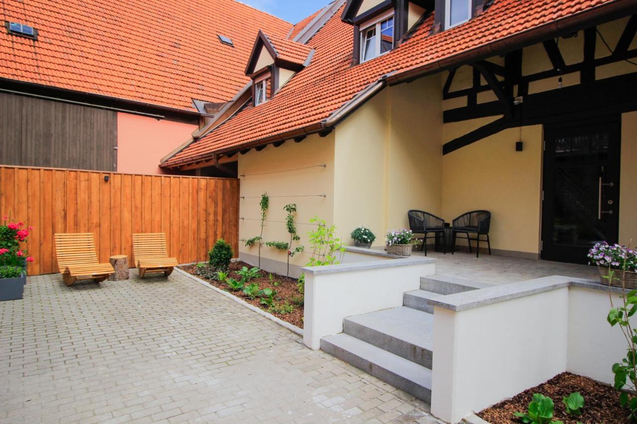 Gasthof Pension Zum Goldenen Hirschen Burgbernheim Εξωτερικό φωτογραφία